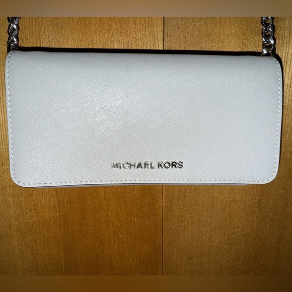 Michael Kors Handbags - Michael Kors Saffiano Leather Crossbody Wallet Clutch Bag Light Gray Silver